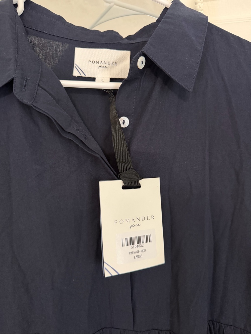 Tuckernuck
POMANDER PLACE Navy Cotton Mabel Maxi Dress Size L NWT - Picture 6 of 12